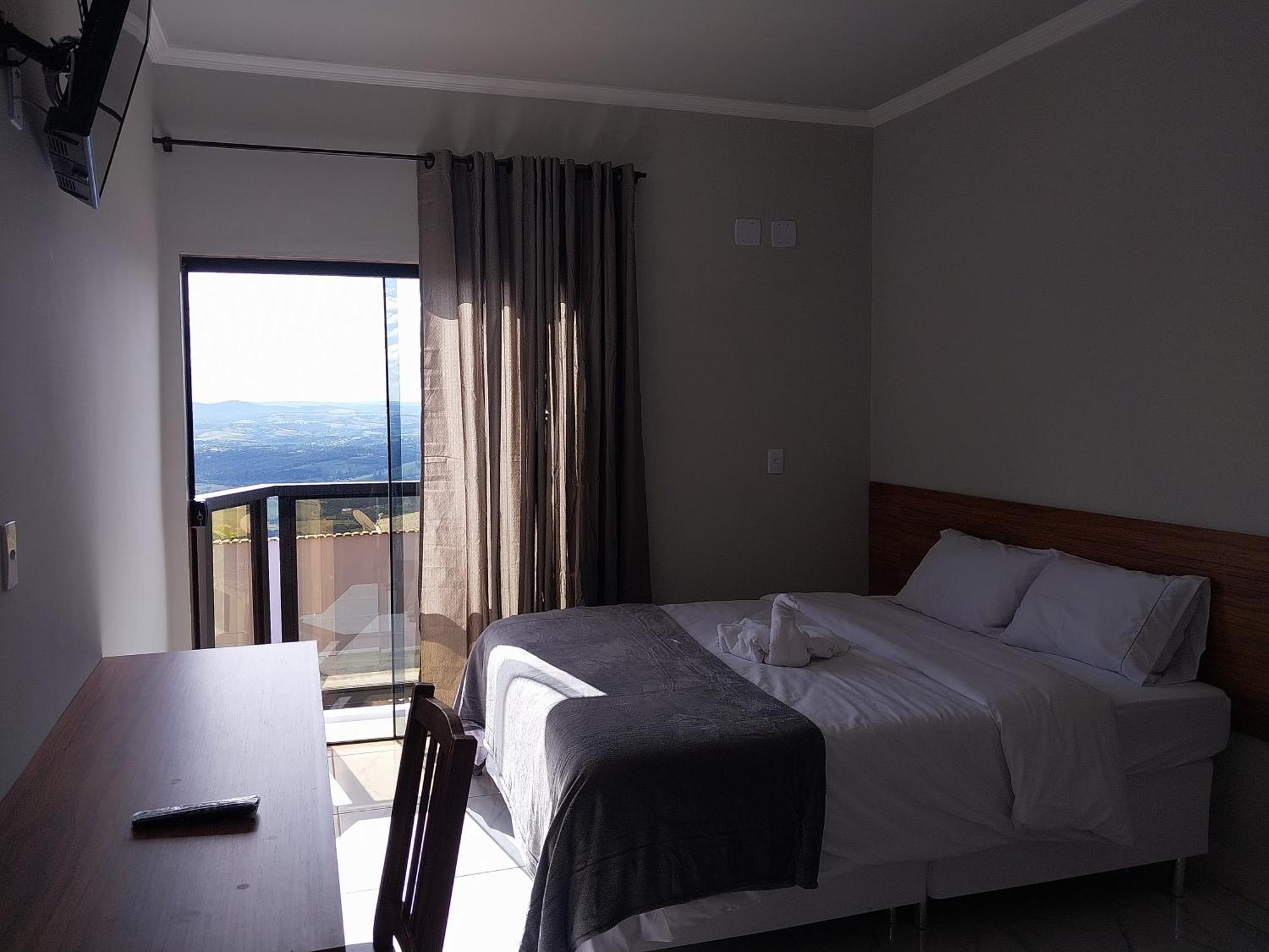 Hotel-Pousada Quartzo Rosa São Tomé das Letras Zewnętrze zdjęcie